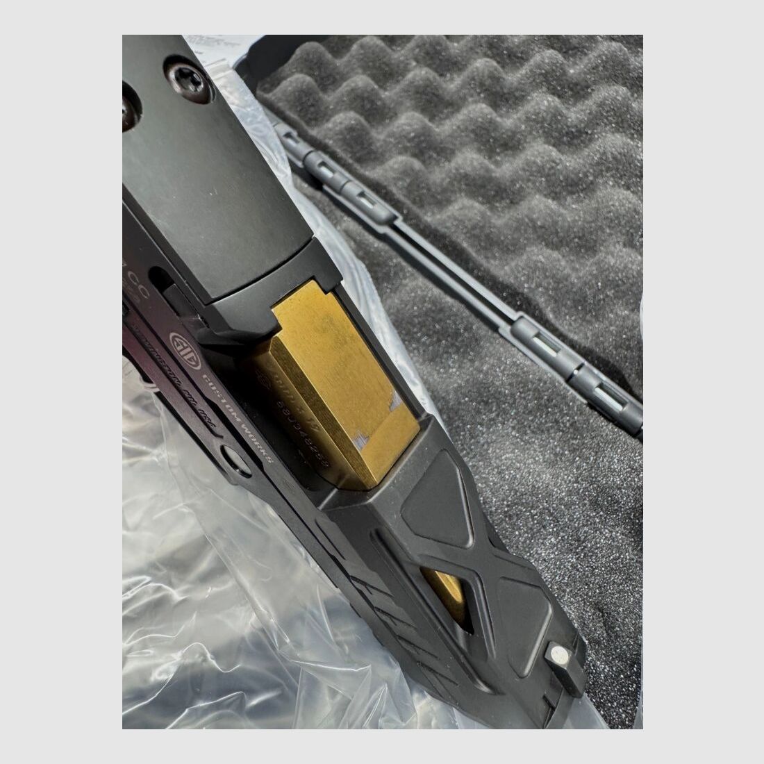 SIG Sauer P320 Spectre Gold 9mmLuger, immagine 3 di 3