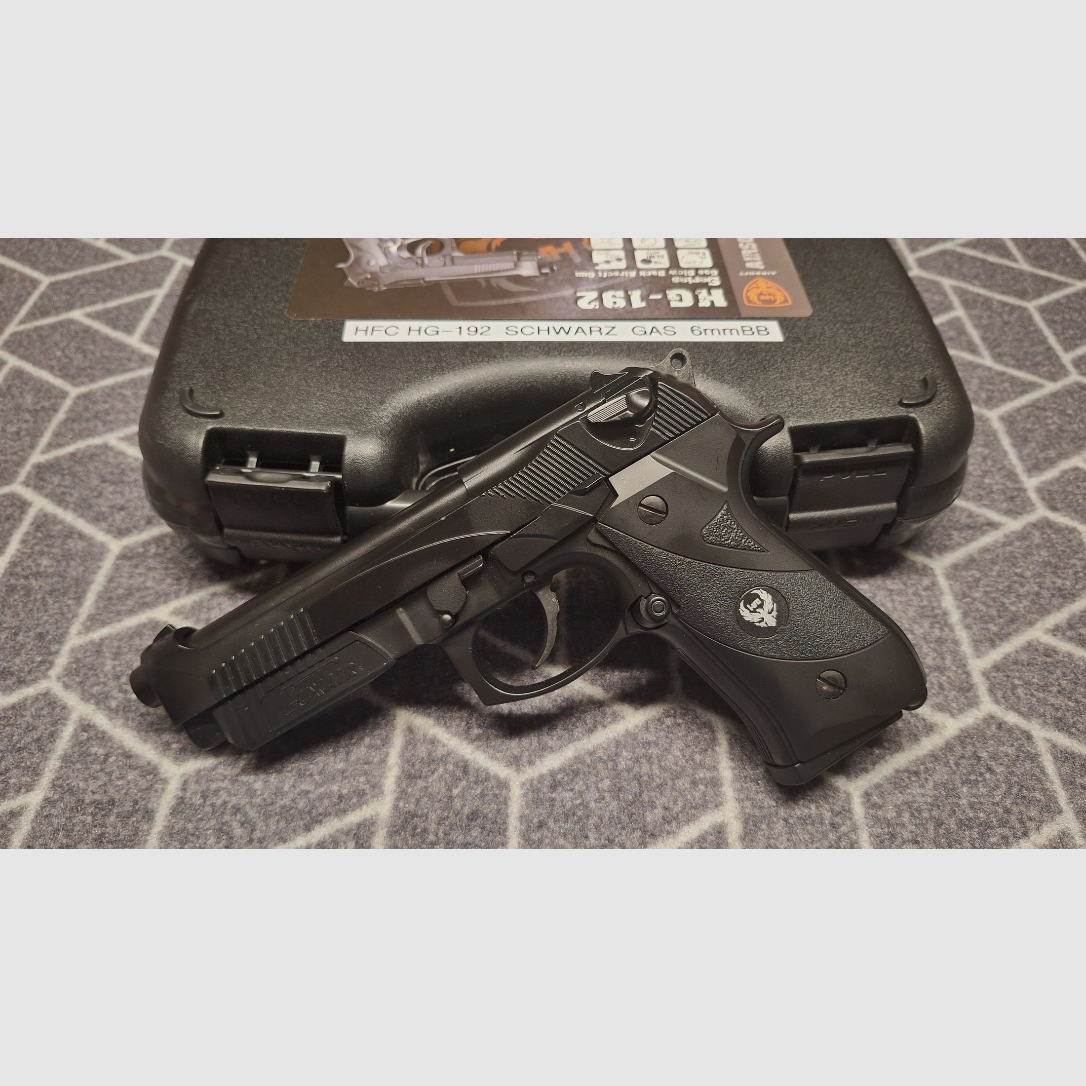 Beretta 92 Replik GBB Pistola Airsoft HG-192B-C - NUEVO!