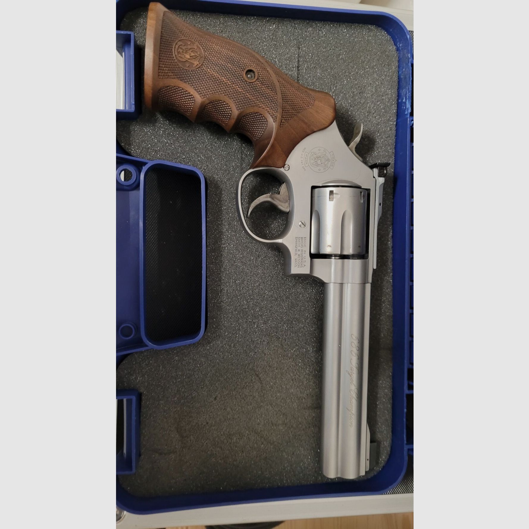Smith and Wesson 686 Target Champion