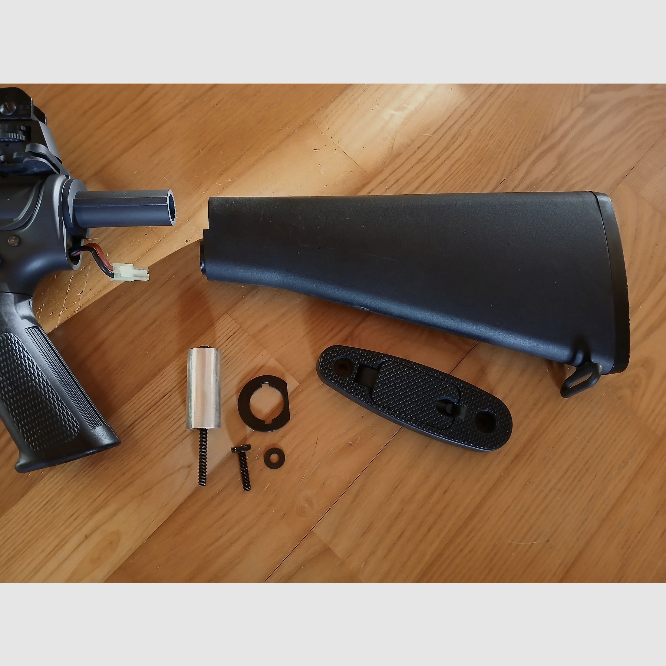 M4 (AEG) + accesorios