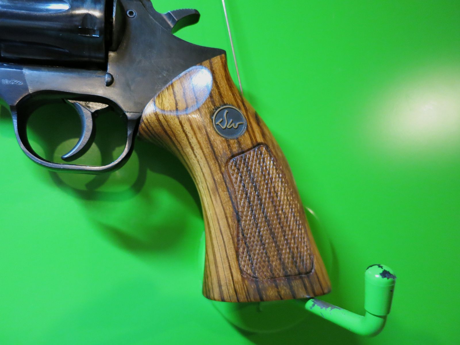  Revolver Dan Wesson Model 15 .357 Magnum, "Monson", Pistol Pak, 2,5"/4"/6"/8" Läufe   #63-