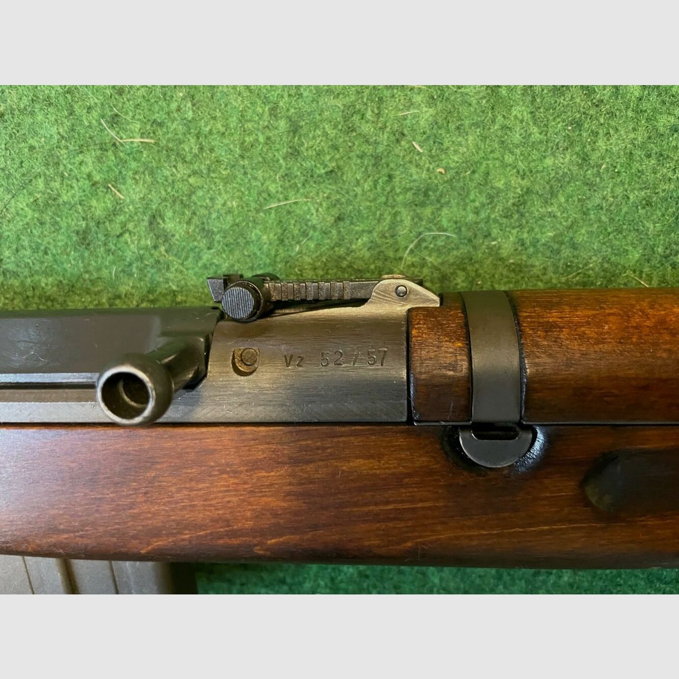 Brünner Waffenwerke VZ	 VZ 52/57