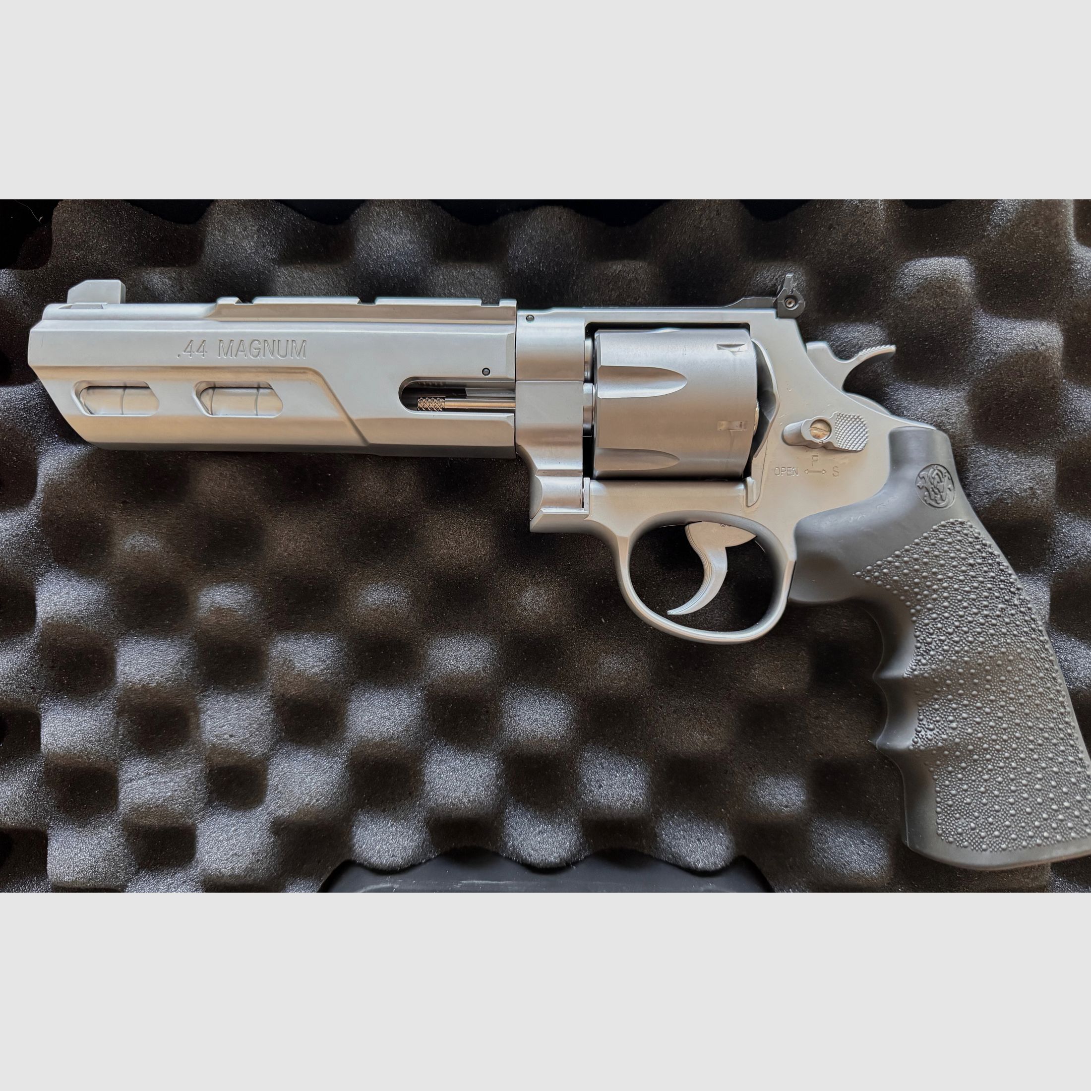 Smith & Wesson 629 Competitor CO₂ Revolver 4.5 mm Diabolo