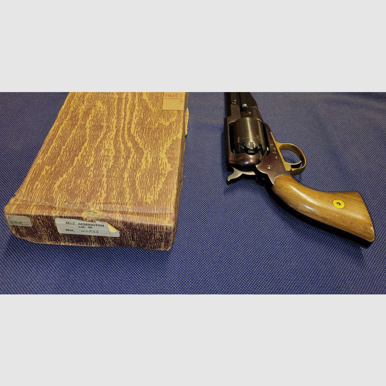 Remington Perkussionsrevolver Vorderlader Revolver M1858 Navy Kal. 0.36