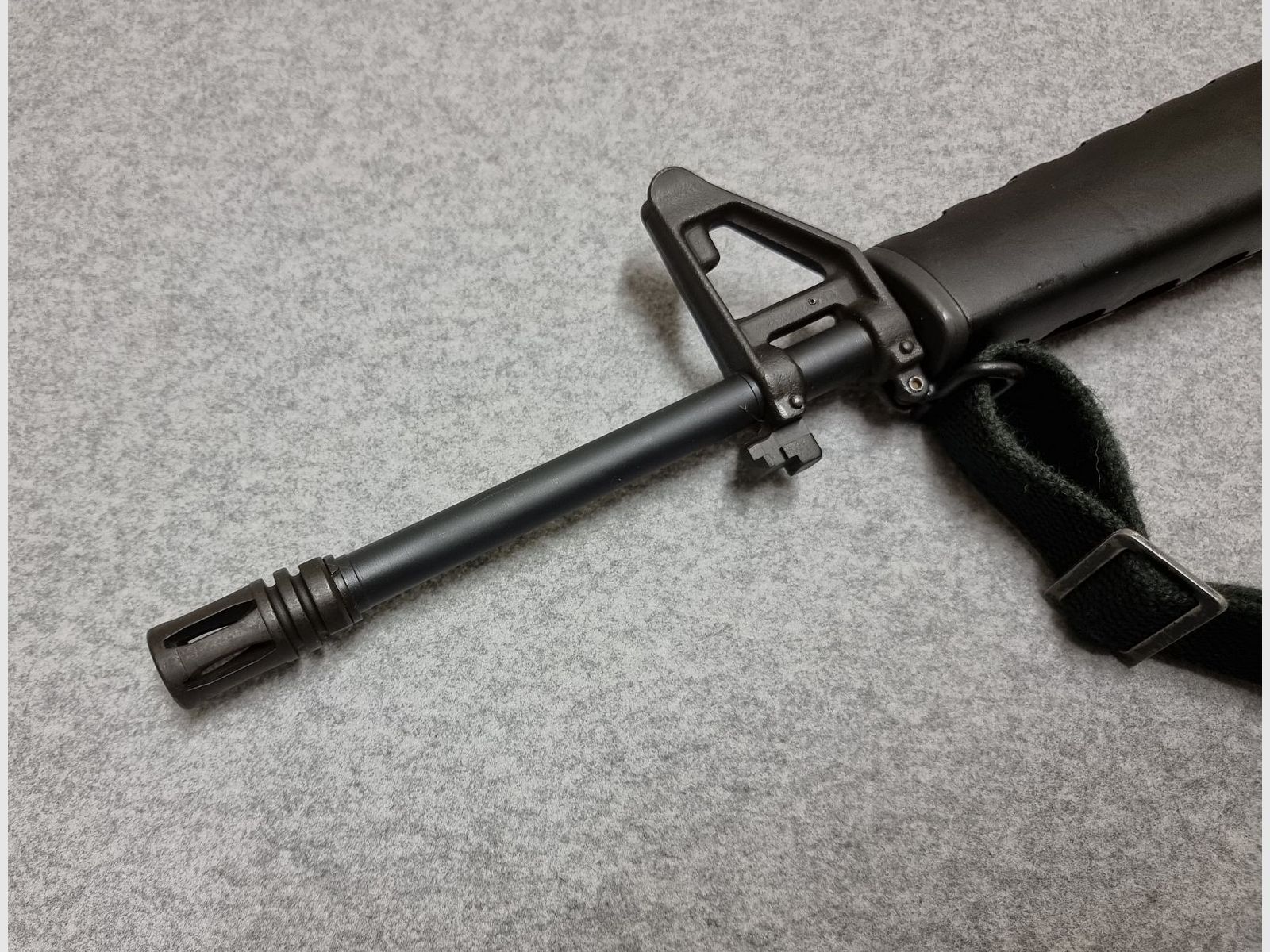 Oryginalny Colt M16 A1 - Niedermeier SG Ar15 - Kaliber .223 Remington - Era Wietnamu