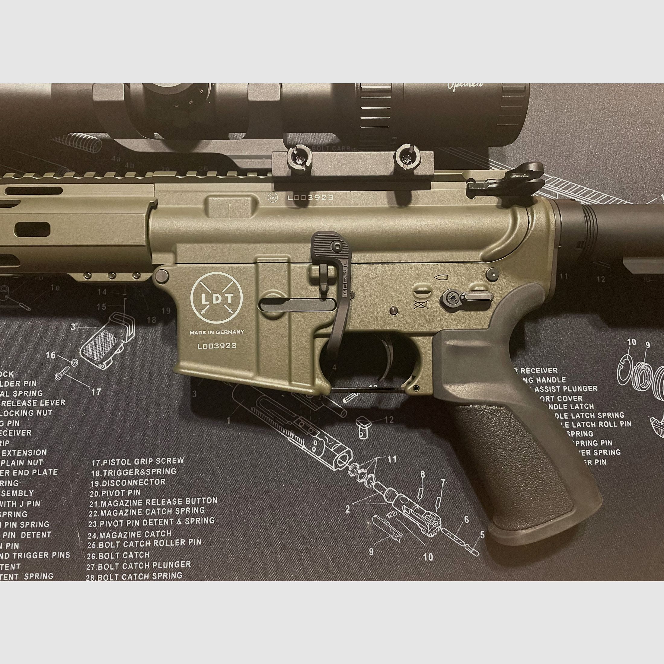 LuxDefTec LDT AR 15 .223 Rem 14,5“ OD Green