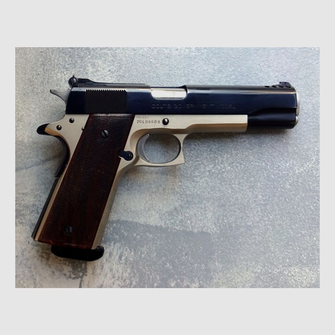 COLT	 MK IV Series 70 Government Model / OSCHATZ