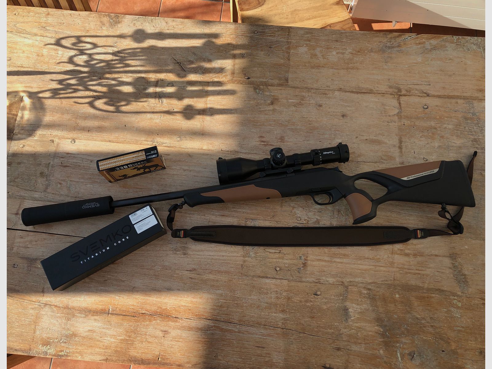 Wie neu: Blaser R8 Professional Success 338 Blaser Magnum