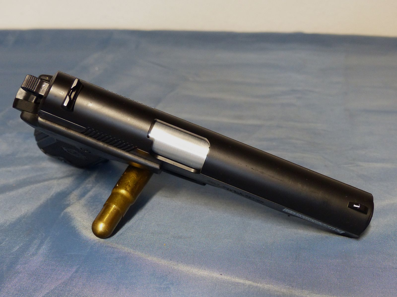 Colt Black Hop Up Type van KWC Soft Air Double Eagle Kal. 5,5mm