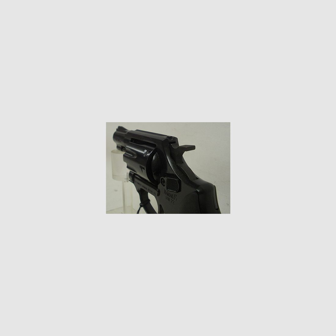 HW 22 - .22lr, LL: 2'', 8 Schuss