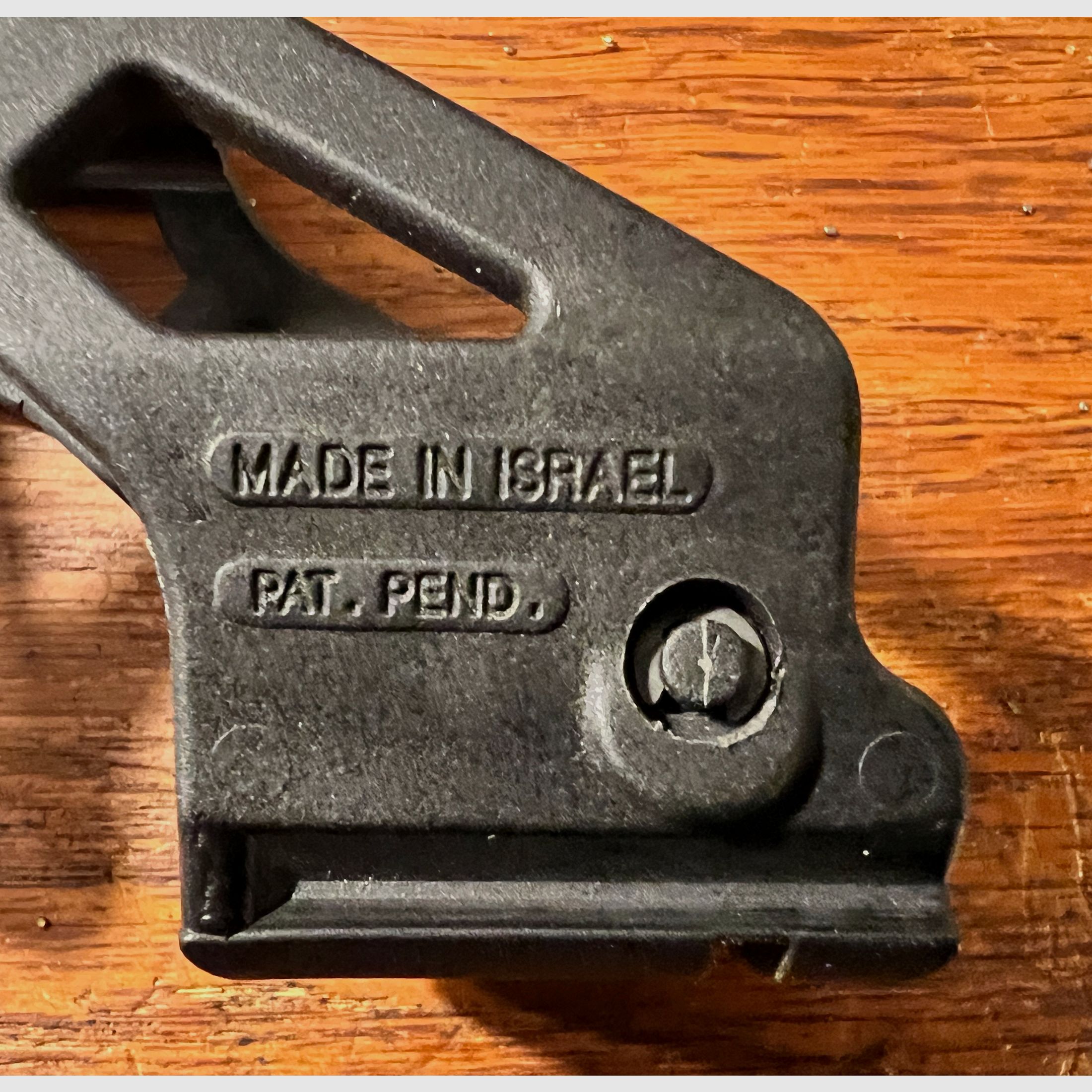 GLOCK 17, Anschlagschaft und ZF-Montageschiene