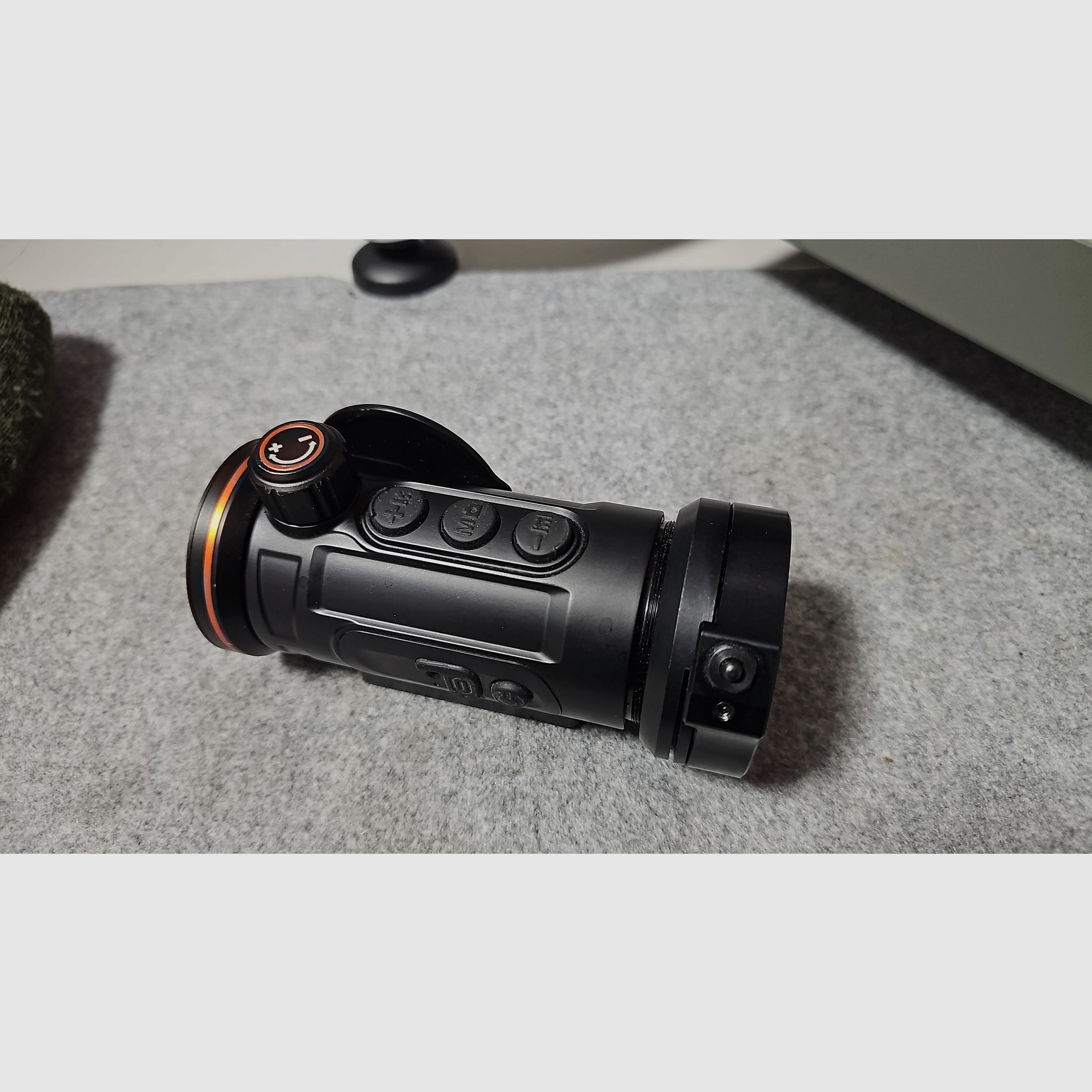 Thermtec Hunt 650 thermal imaging attachment