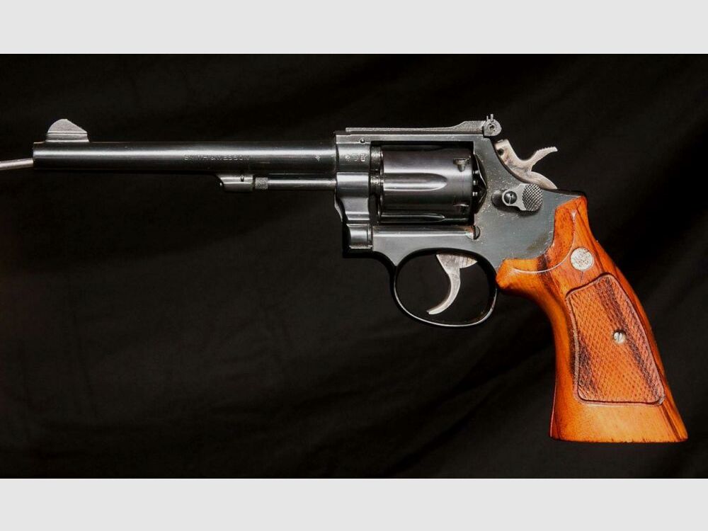 Smith & Wesson Fangschuss Hunter Collector
