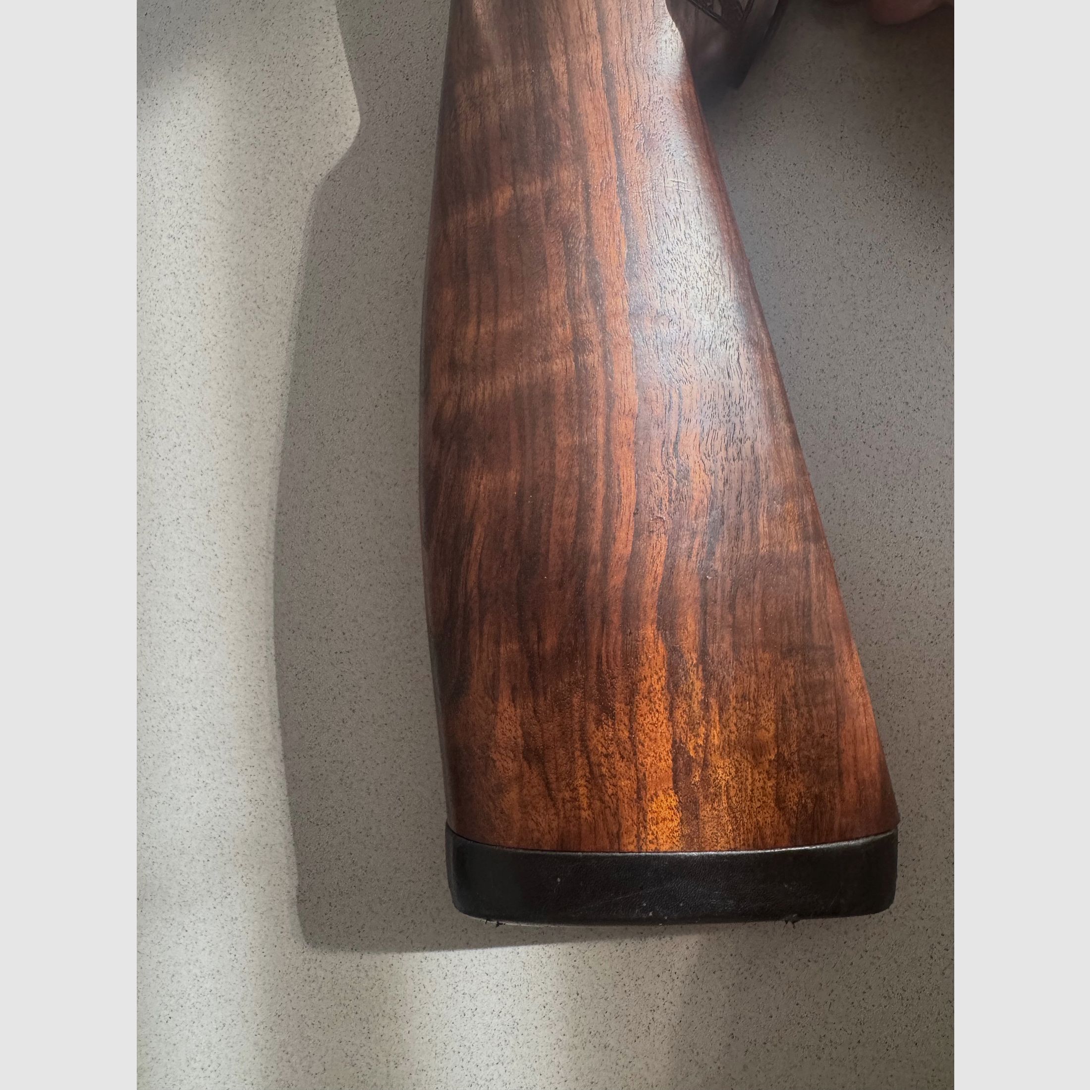 Blaser D99 Vorder und Hinterschaft mit lederbezogene Schaftkappe