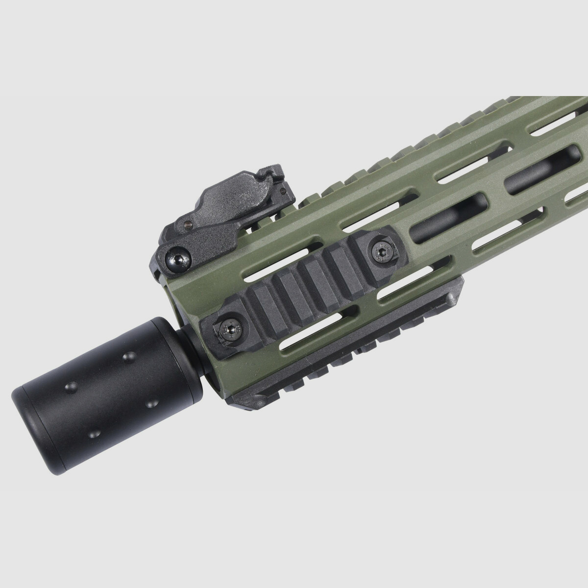 M4 AR15 M-LOK SilentOps 8 pulgadas CHARLIE Oliva S-AEG Rifle Airsoft Libre a partir de 18 años | Delta Armory