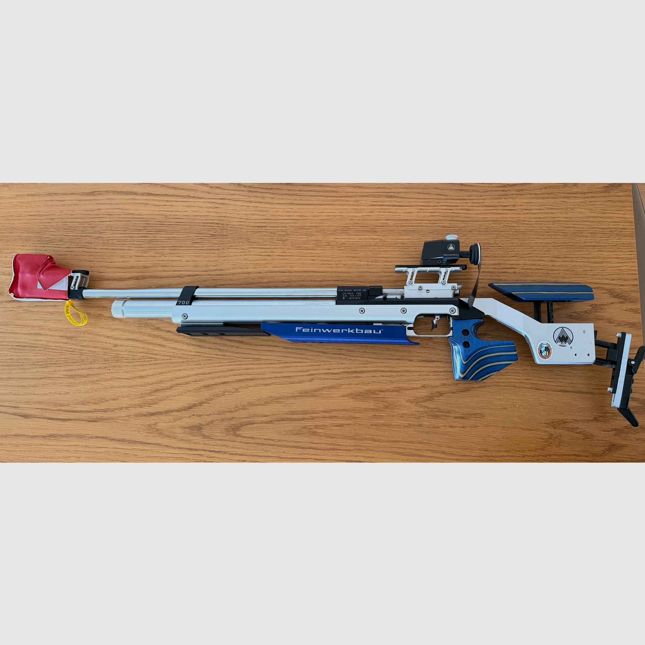 Tireurs sportifs LG - Feinwerkbau 700, image 1 sur 9