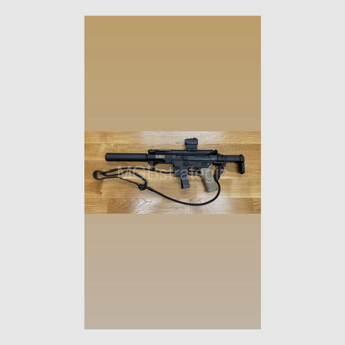 Acheron AG SMG E1 Schalldämpfer Tri-Lug Montage für H&K SP5 MKE T94 B&T APC9 SPC9 GHM9 oder andere Waffen mit 3-Lug Aufnahme