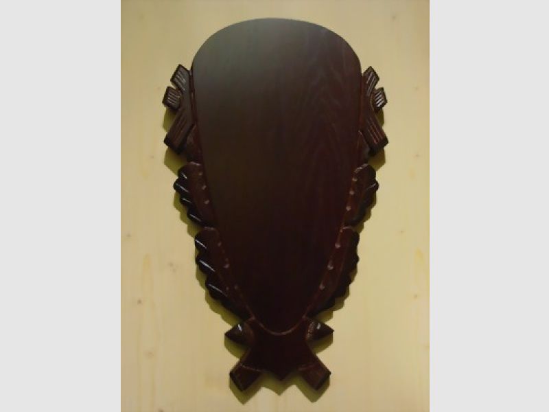 Red deer board / carved shield