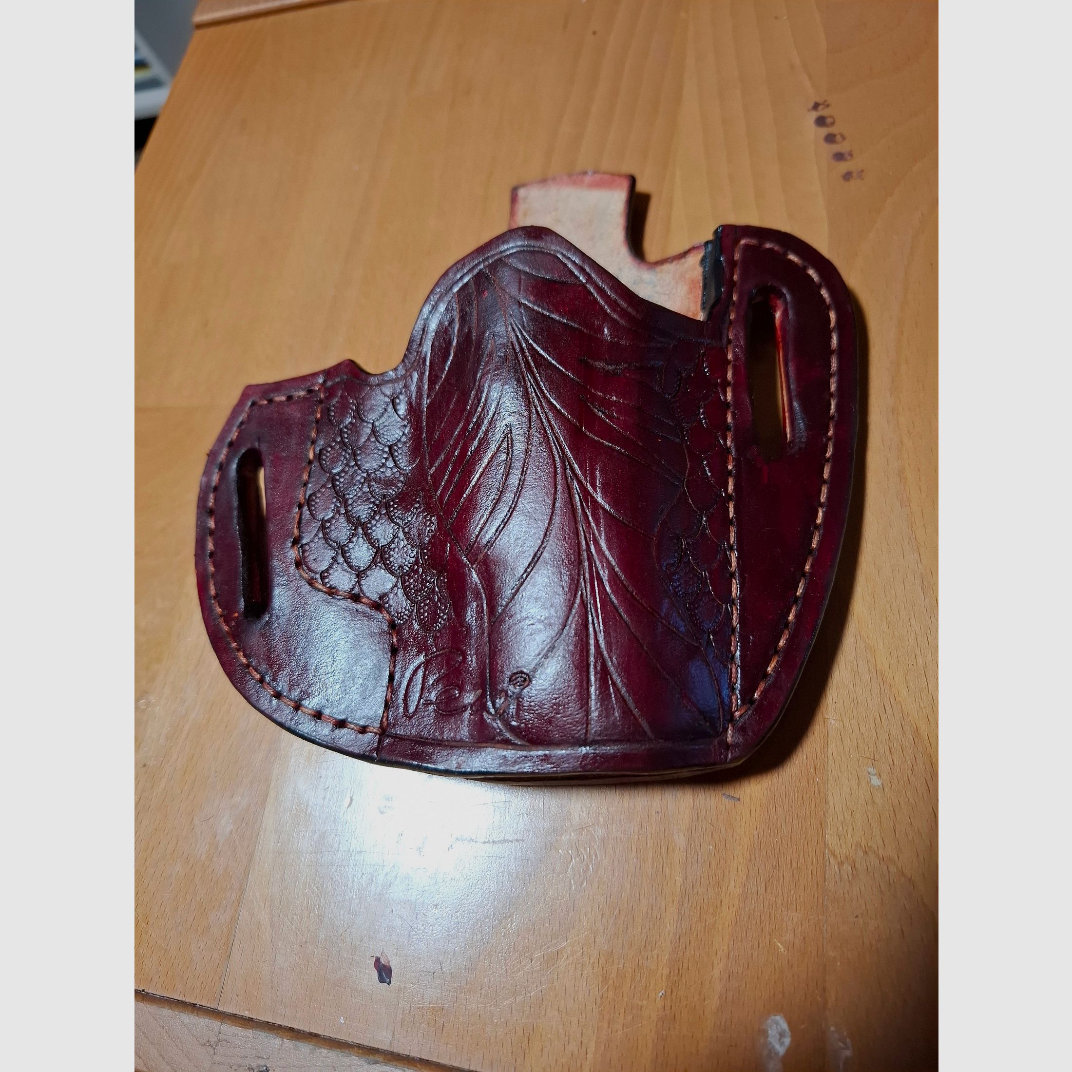 Handgenähtes Holster CANIK TP9.
