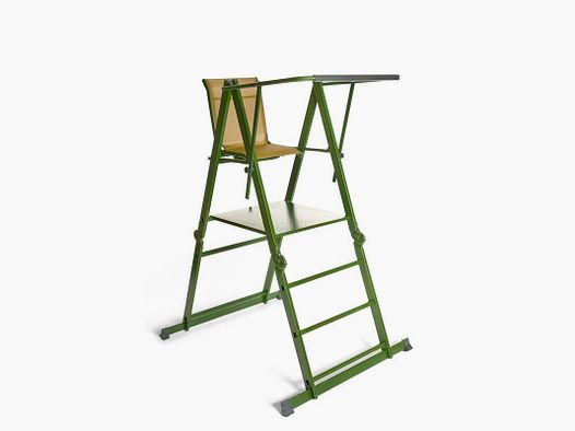Farm-Land Driven Hunt Seat Kaiserstand