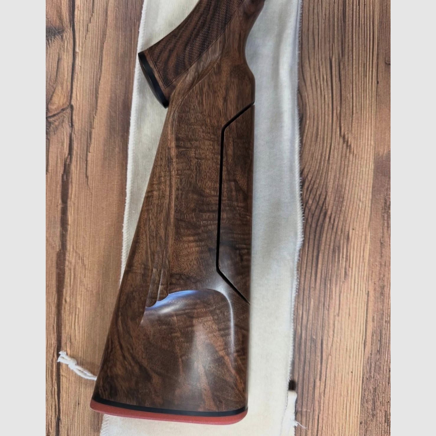 Blaser R8 wooden stock with adjustable cheekpiece (right-handed) OBO