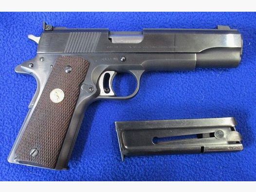 Pistolet Colt Gold Cup Mid Range .38 special WC avec chargeur de rechange NM-MR