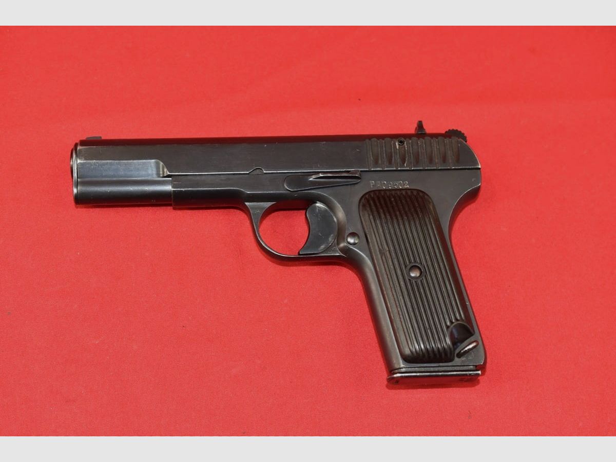 #7182 Tokarev-pistool TT wz.33, Radom, 1952, kal. 7,62x25, afbeelding 2 van 18