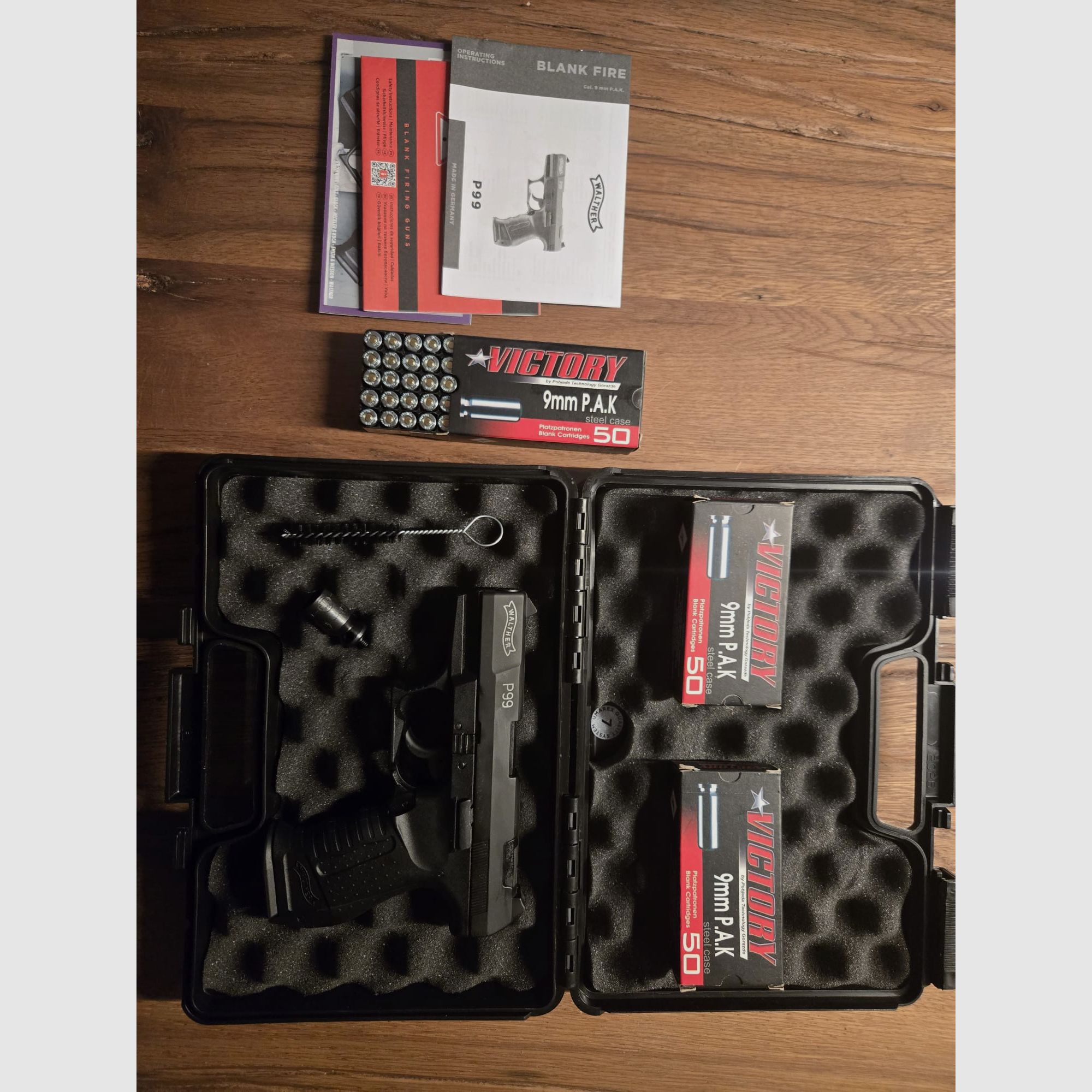 Walther P99 blank firing pistol 9mm P.A.K. black NEW!