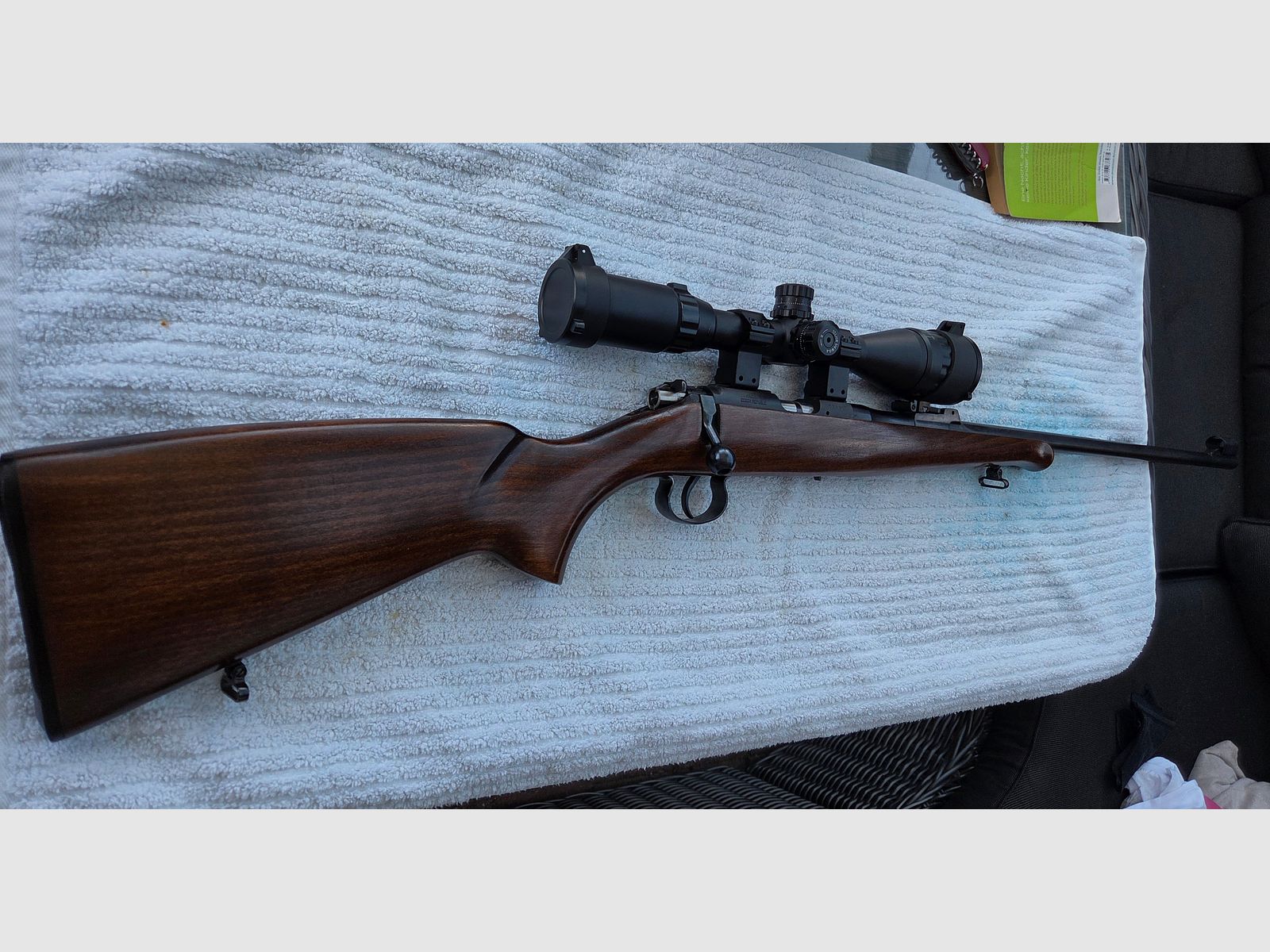 Brünner 452 2E ZKM (CZ) Calibre .22 lfB*2 Chargeurs*avec lunette Goetland 3-12x40AOL