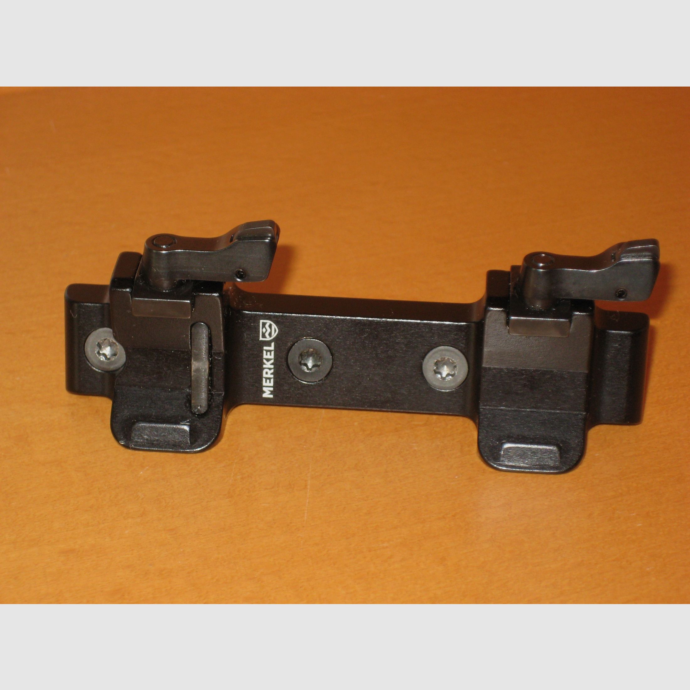 MERKEL MOUNTING FOR KR1 BBF B3/B4 K3 and similar. LIKE NEW for ZEISS VM/ZM rail