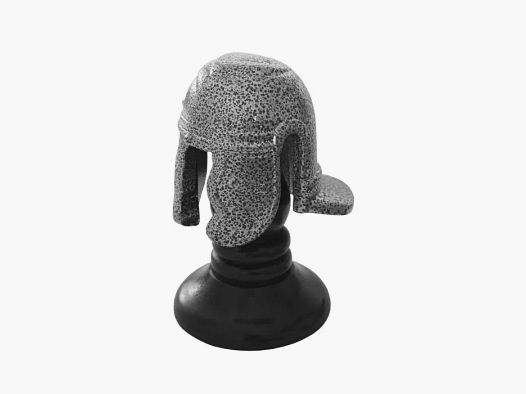 Miniatura de casco romano en soporte
