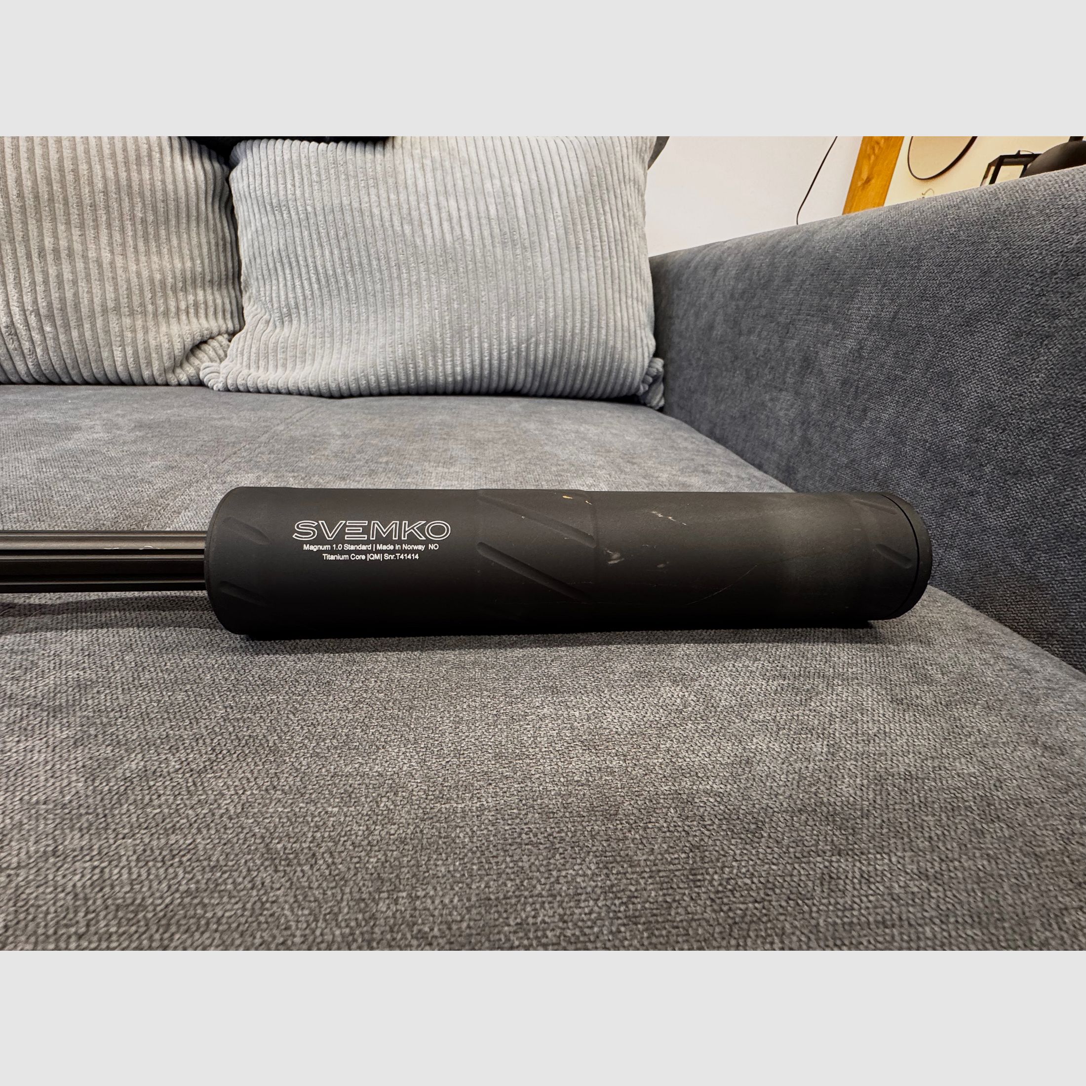 Sauer 505 Synchro XT 6,5 PRC, longitud del cañón 560mm cañón pesado de 19mm estriado incluido silenciador SVEMKO Magnum