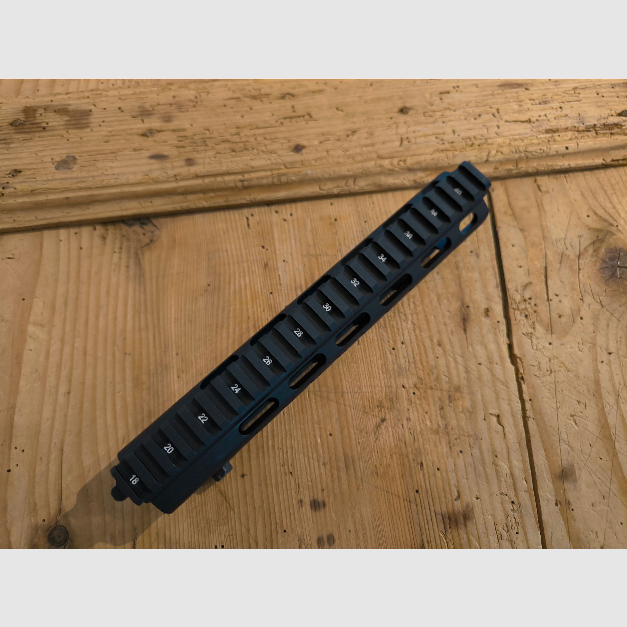 Heckler und Koch Handguard MR223, Original 