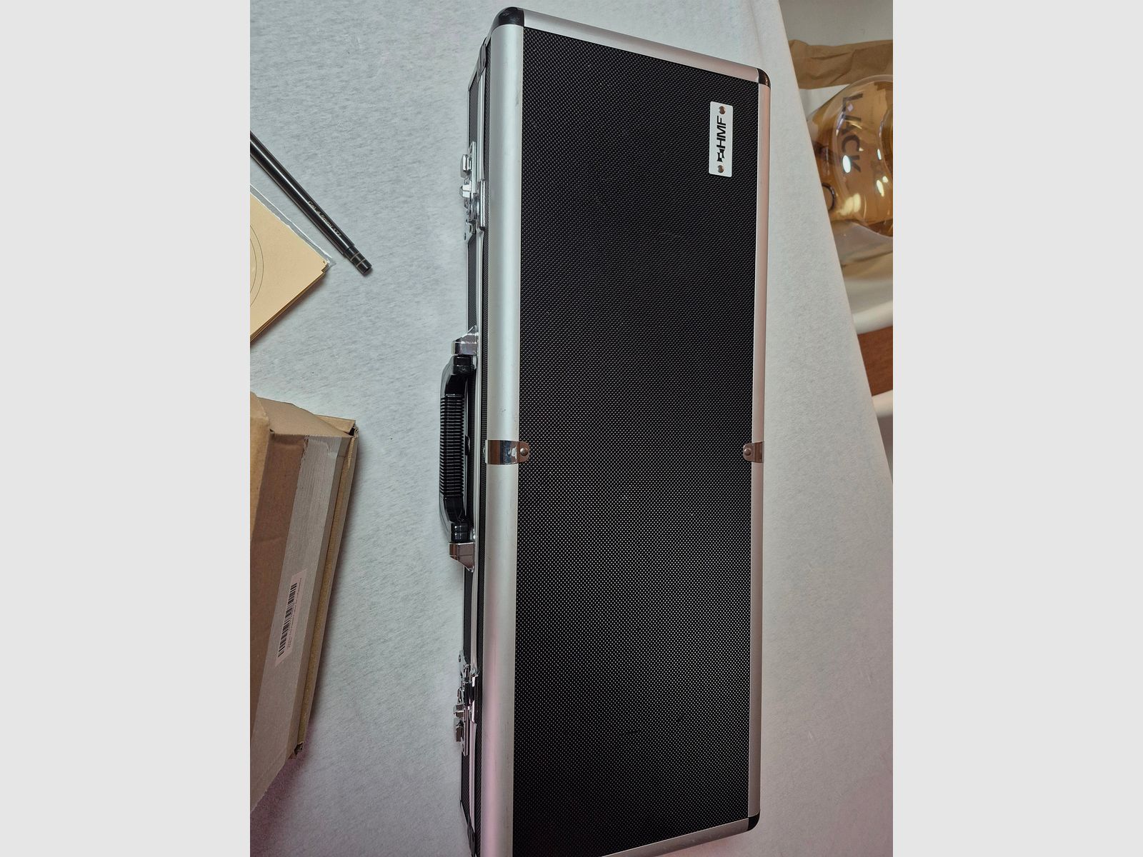 Diana Airbug con silenciador y ZF 3-9x40VE y mucho más.