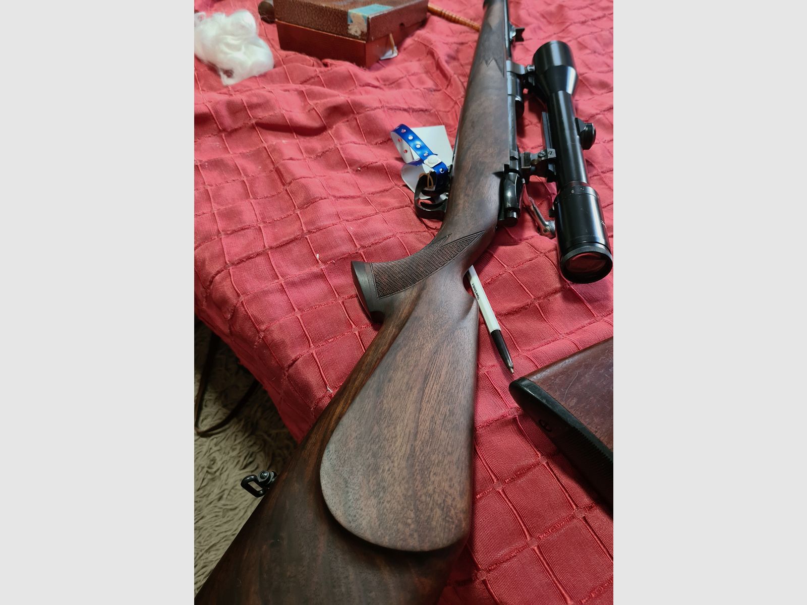 Kat.C Repetitiegeweer 8x68S Heym