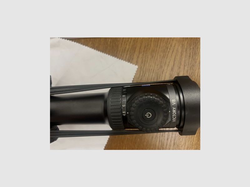 Zielfernrohr Zeiss Victory 4.8-35x60M