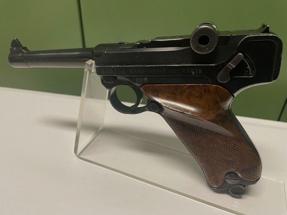 Erma KGP 69