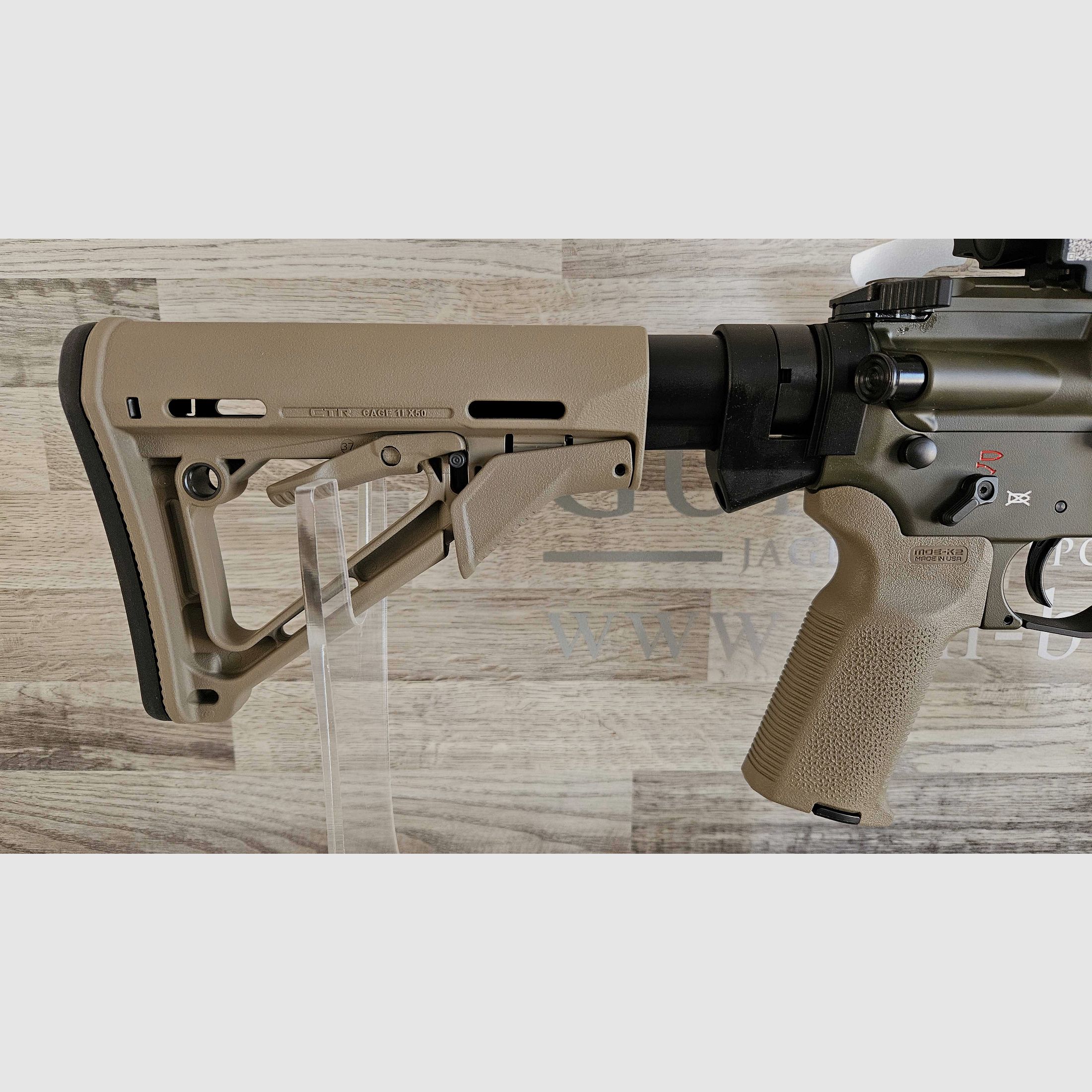 Schmeisser AR15 M5FL Sondermodell MAGPUL 16,75" OD Green .223Rem met richtkijker - gratis verzending! - Nieuwe goederen van de vakhandel