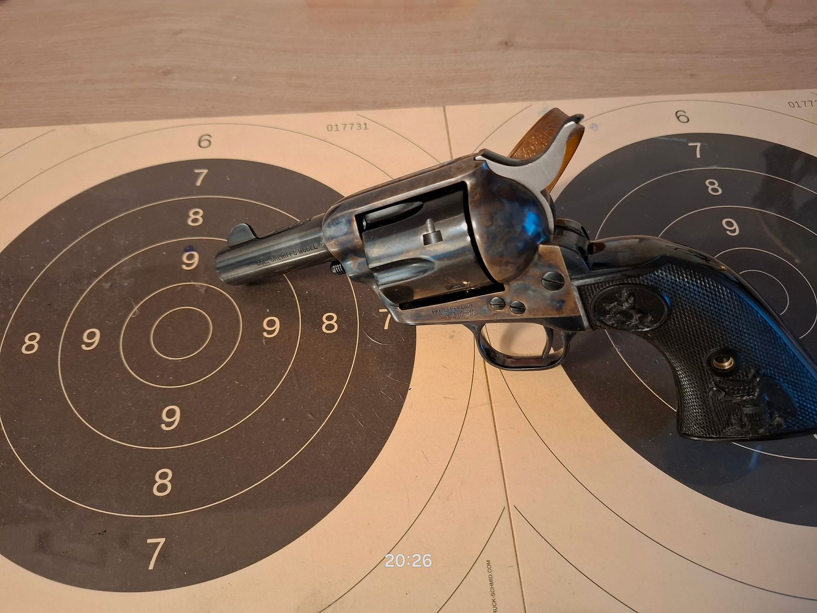 Revolver SA