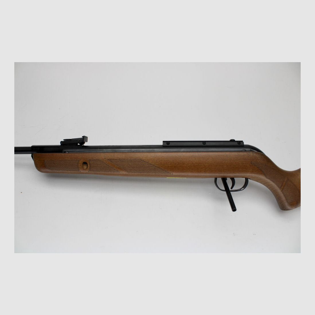 Fucile ad aria compressa LG Gamo Hunter 440 calibro 4,5mm calcio F-segno