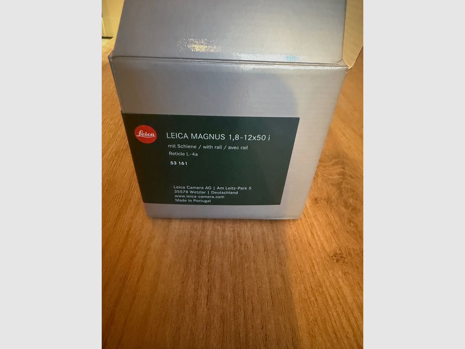 Leica Magnus 1.8-12x50 i, with rail