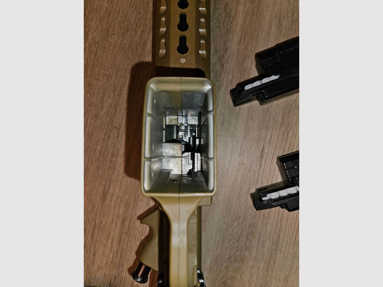 SigSauer MCX CO2 air rifle + Red Alert RF - 1911 CO2 blowback