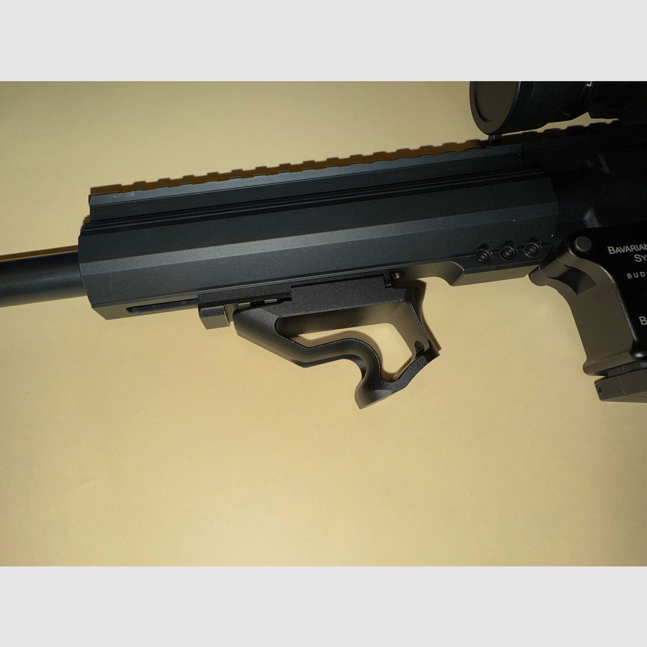 BAVARIAN TACTICAL  BTS-15 AR15 Halbautomat 9mm TOP