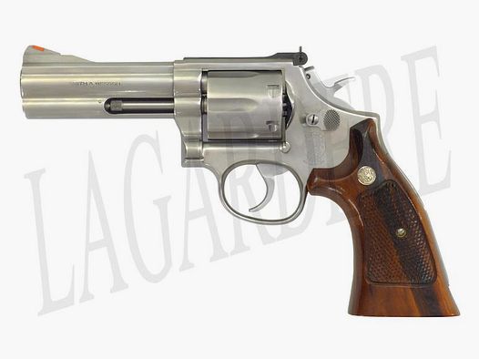 SMITH & WESSON 686 4 " (REVOLVER)