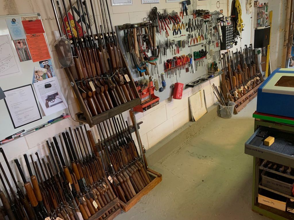 Servicio de reparación para armas de aire comprimido