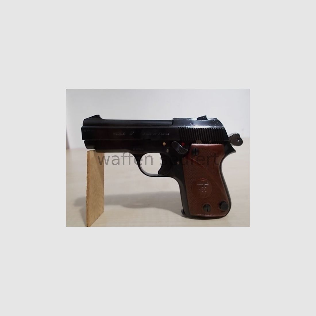 Unique Mod. L in case