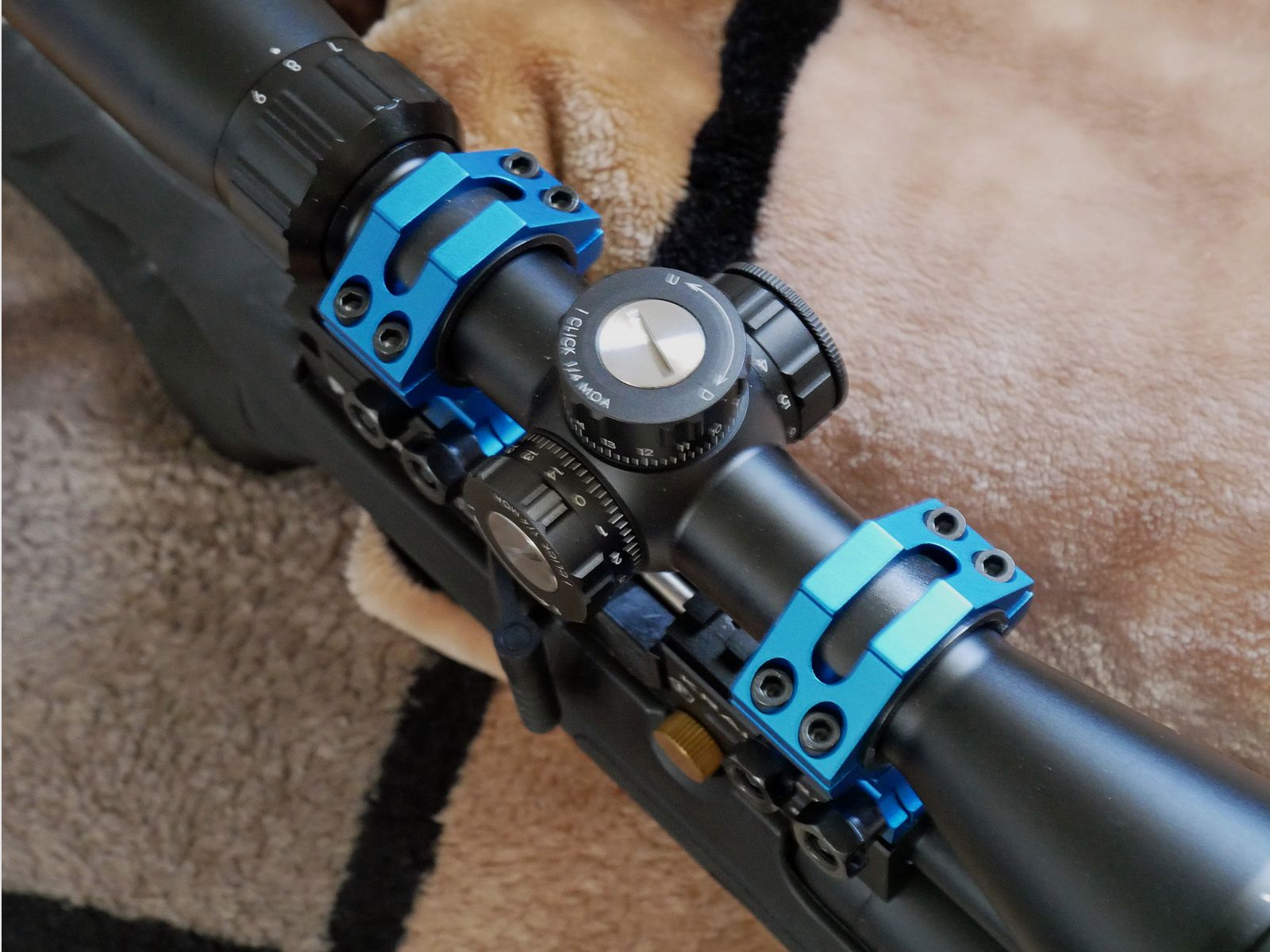 Kral Arms Puncher Nish S luchtgeweer kal. 5,5 mm met richtkijker, tas, Diana-pomp en demper - als nieuw -