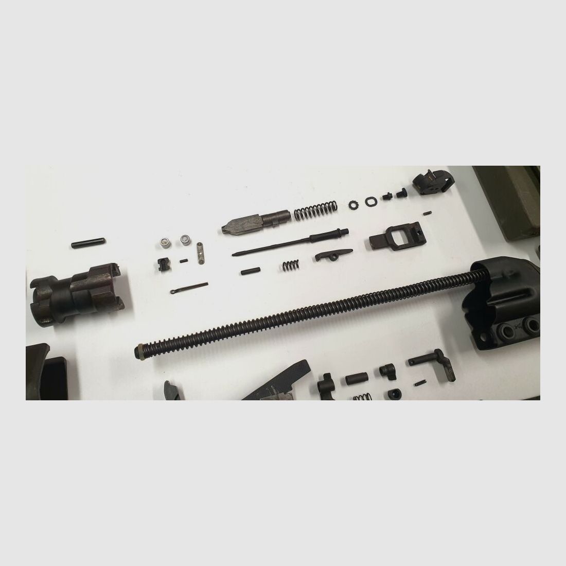 H&K Heckler und Koch GmbH Oberndorf Freier Teilesatz original HK G3 NATO Heckler & Koch inkl. Trapezvorderschaft Olivgrün