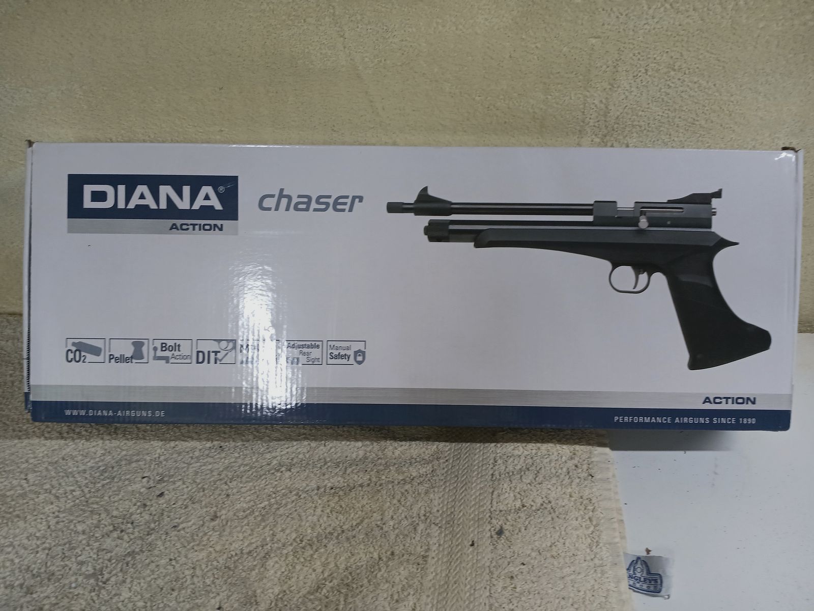 Diana Chaser 5,5mm inkl. 100 Umarex Kapseln