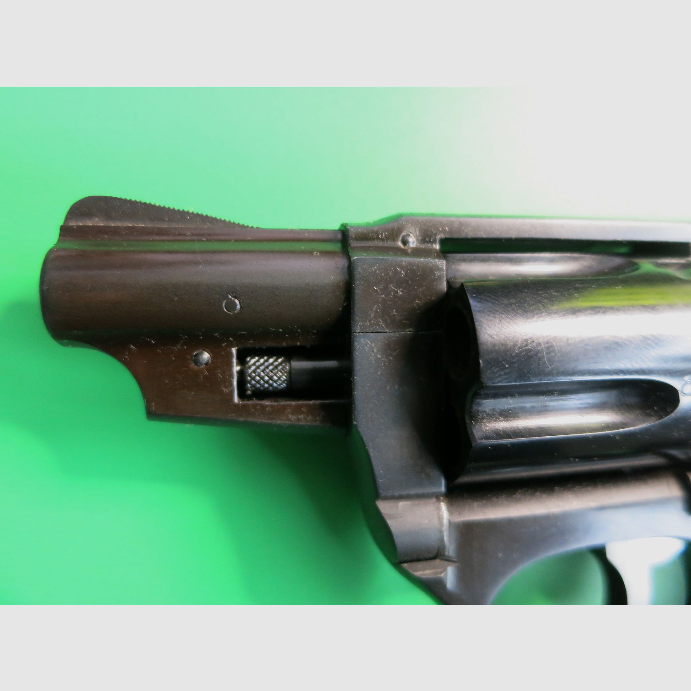 Astra Cadix, .38 Special, 2" revolver, fangschot of valjacht #97